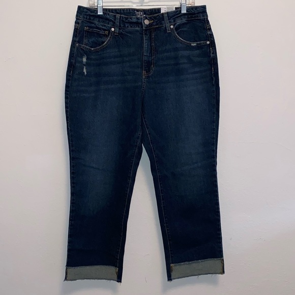 Time & Tru Women's Dark Wash Raw Edge Crop Pants - Picture 2 of 8